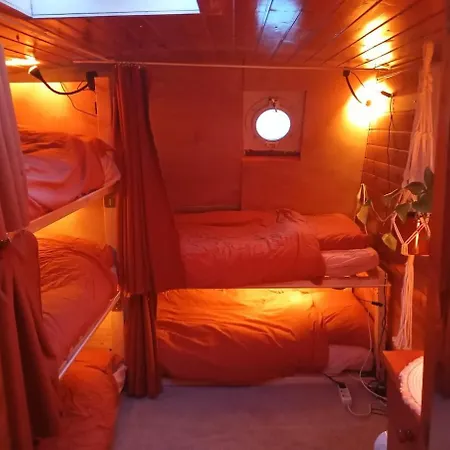 Apartment Private Floating Retreat - Entire Space For Groups Amsterdam
