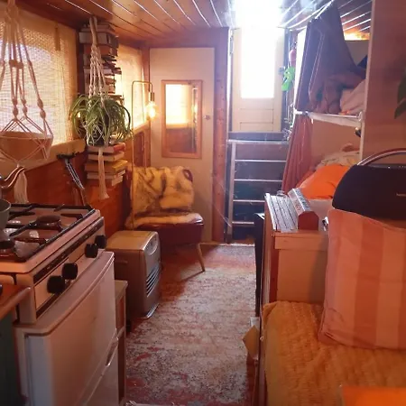 Private Floating Retreat - Entire Space For Groups Apartment Amsterdam