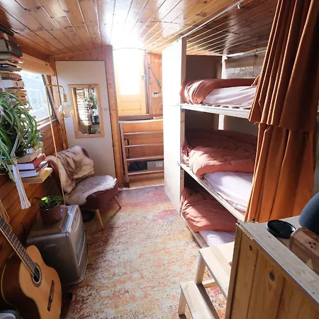 Apartamento Private Floating Retreat - Entire Space For Groups *
